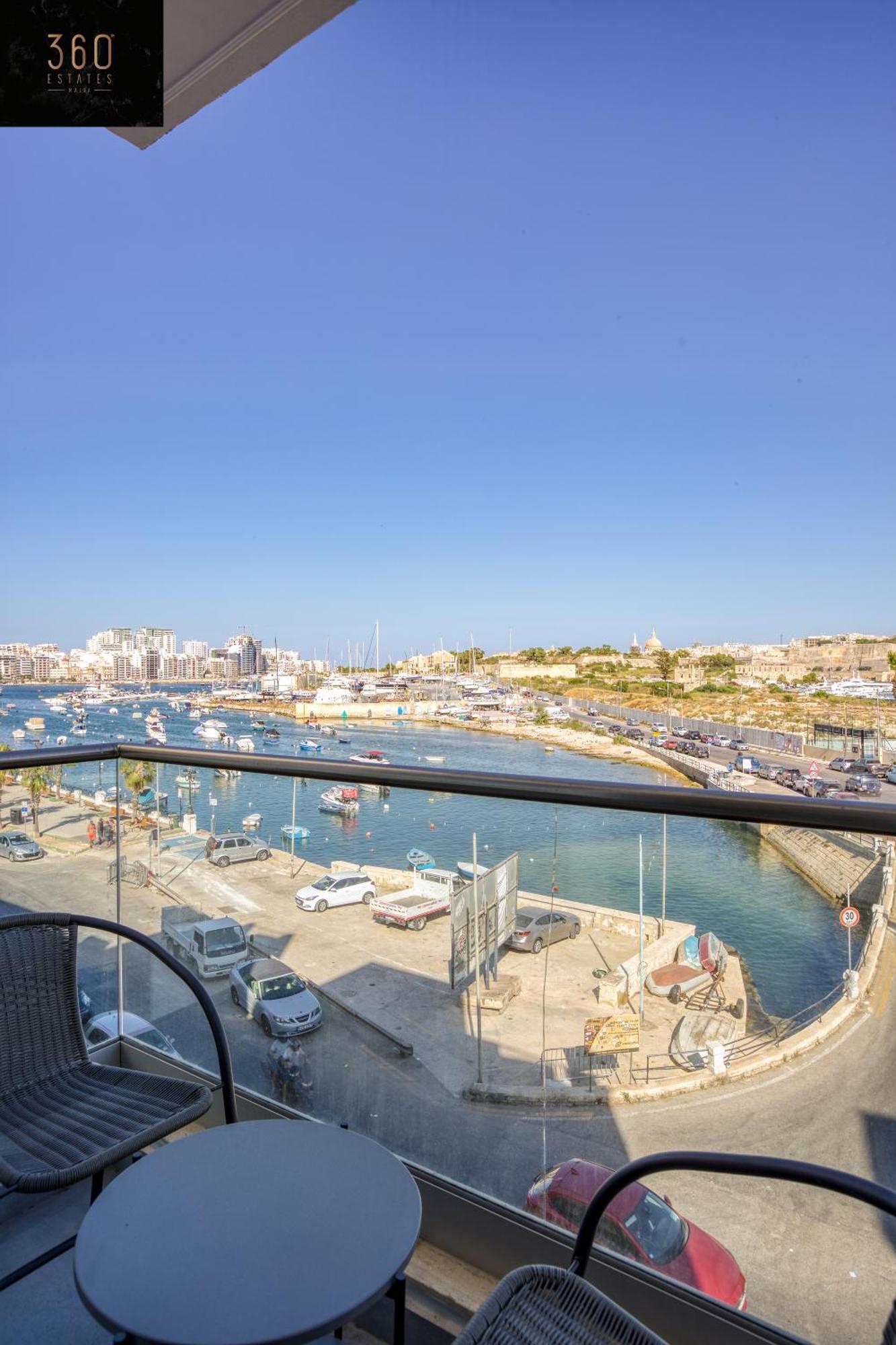 Gzira'S Seashore Stayaway Close To Manuel Island Kültér fotó